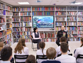 Урок мужества: встреча с настоящим героем.